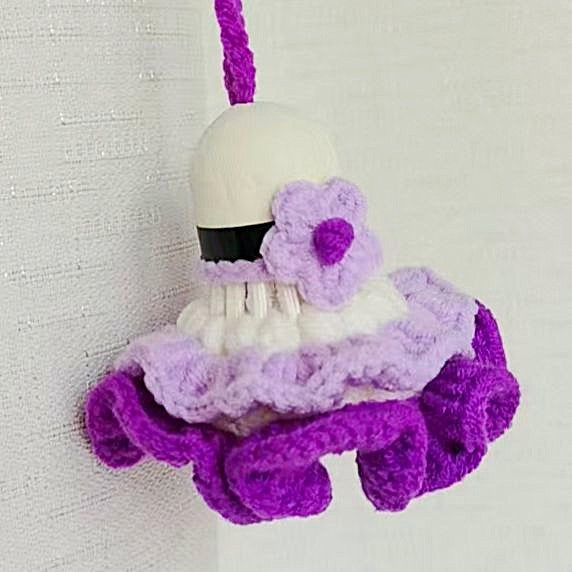 Hand-Crocheted Flower Shuttlecock Keychain CKEY0023