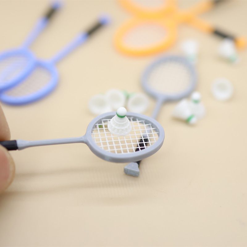 Small Plastic Badminton Racket Miniature Badminton Racket & Shuttle Model COTHER015 – e78shop