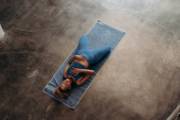 Yoga Design Lab Tapis de Yoga Serviette Céleste